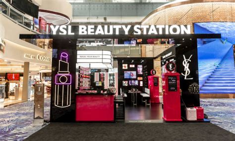 YSL beauty station saigon